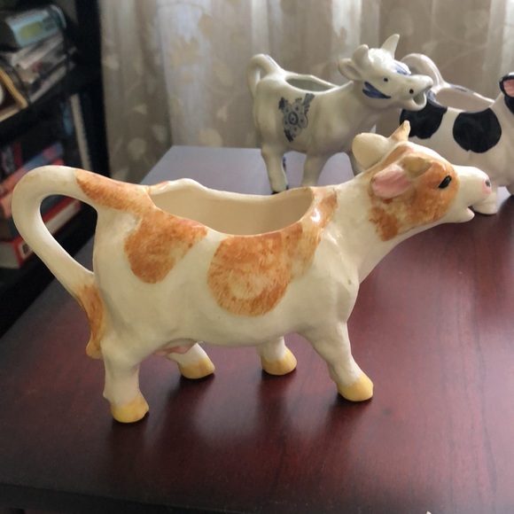 3 Cow Creamers - Picture 2 of 10